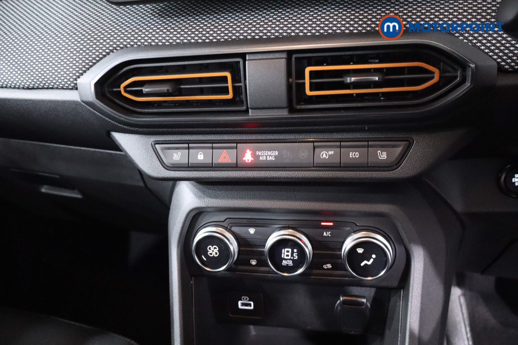 Dacia Sandero Stepway Prestige Automatic Petrol Hatchback - Stock Number (1623461) - 19th supplementary image