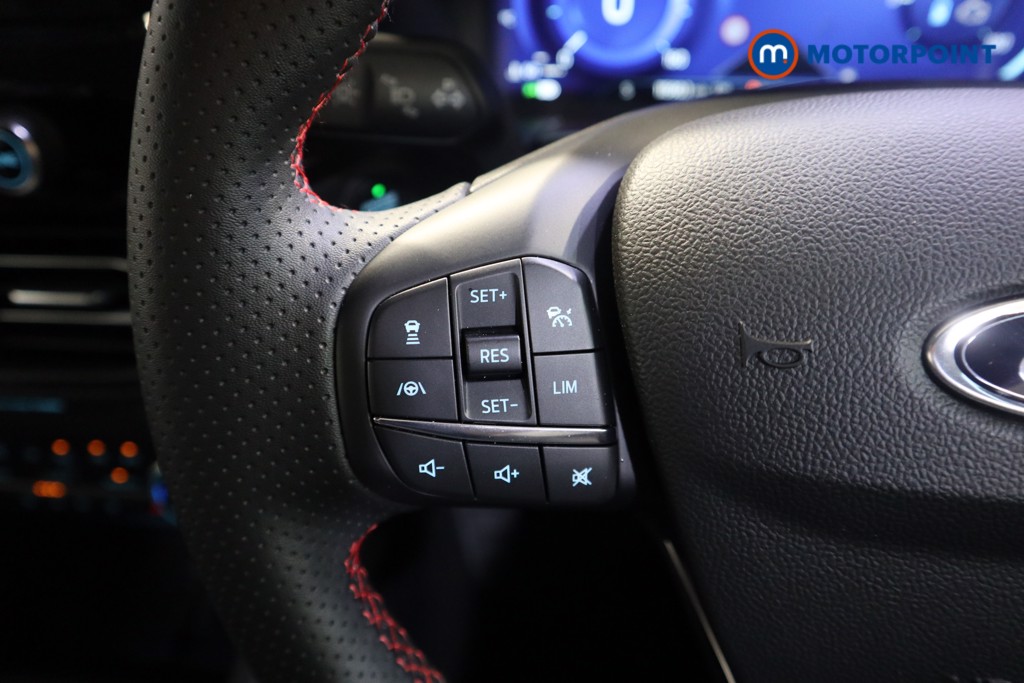 Ford Kuga Black Package Edition Automatic Petrol Plug-In Hybrid SUV - Stock Number (1623501) - 3rd supplementary image