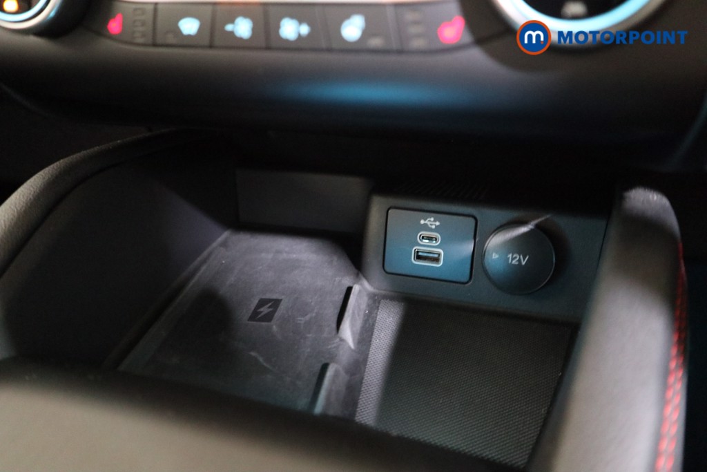 Ford Kuga Black Package Edition Automatic Petrol Plug-In Hybrid SUV - Stock Number (1623501) - 9th supplementary image