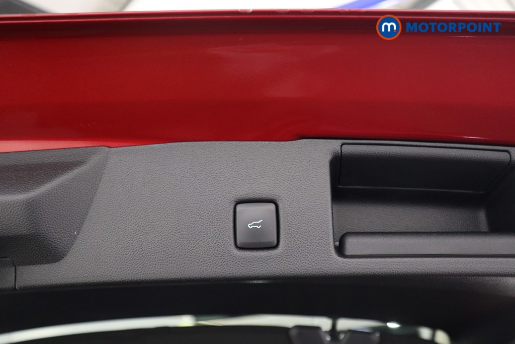 Ford Kuga Black Package Edition Automatic Petrol Plug-In Hybrid SUV - Stock Number (1623501) - 24th supplementary image