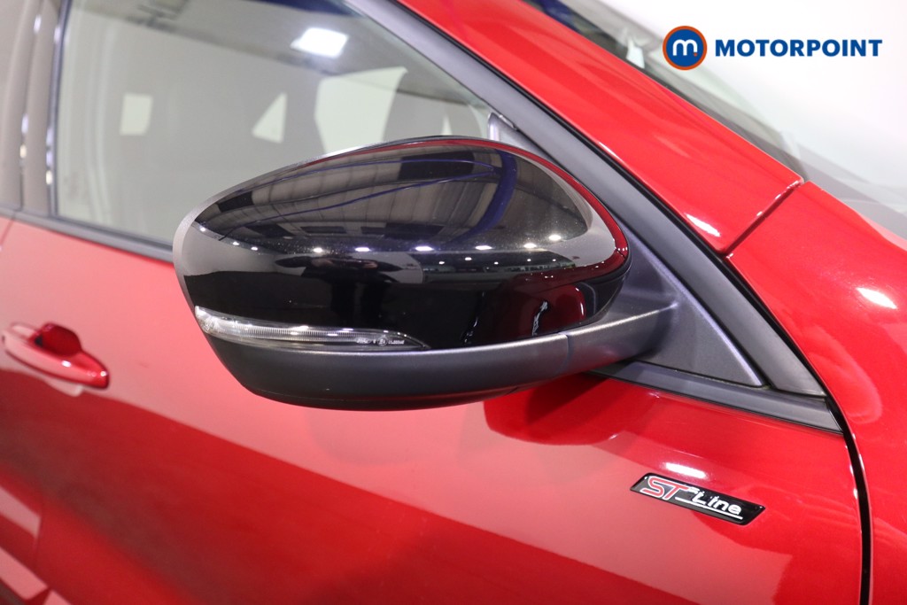 Ford Kuga Black Package Edition Automatic Petrol Plug-In Hybrid SUV - Stock Number (1623501) - 36th supplementary image