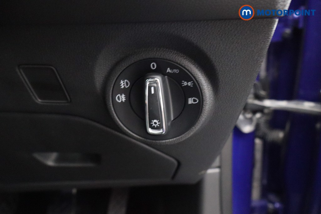 Seat Leon Xcellence Technology Manual Petrol Hatchback - Stock Number (1623868) - 14th supplementary image