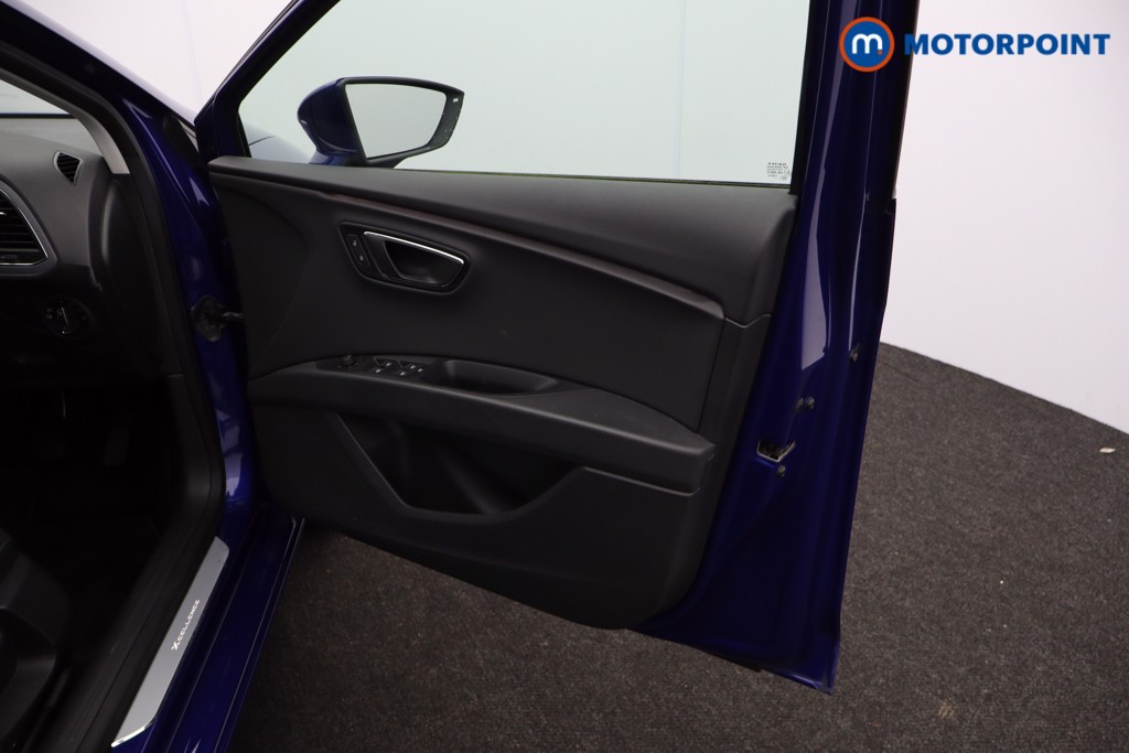 Seat Leon Xcellence Technology Manual Petrol Hatchback - Stock Number (1623868) - 15th supplementary image
