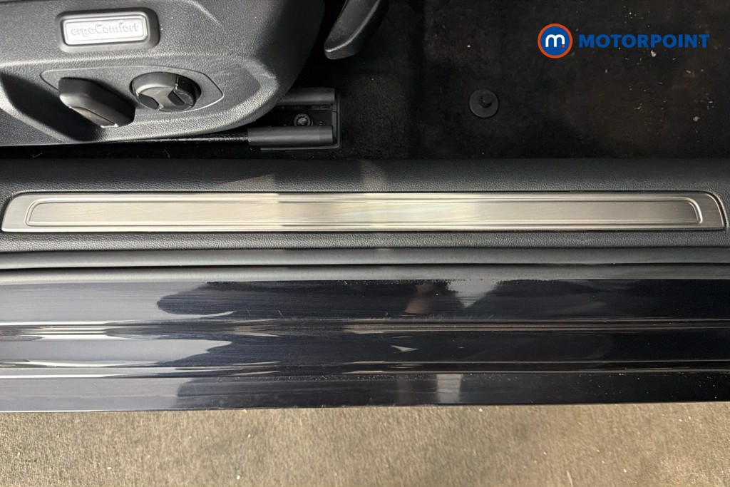 Volkswagen Arteon R-Line Automatic Petrol Hatchback - Stock Number (1623952) - 27th supplementary image