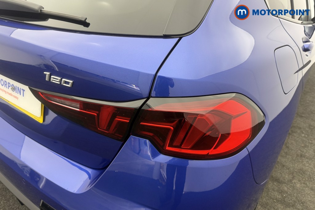 BMW 1 Series M Sport Automatic Petrol Hatchback - Stock Number (1624007) - 17th supplementary image