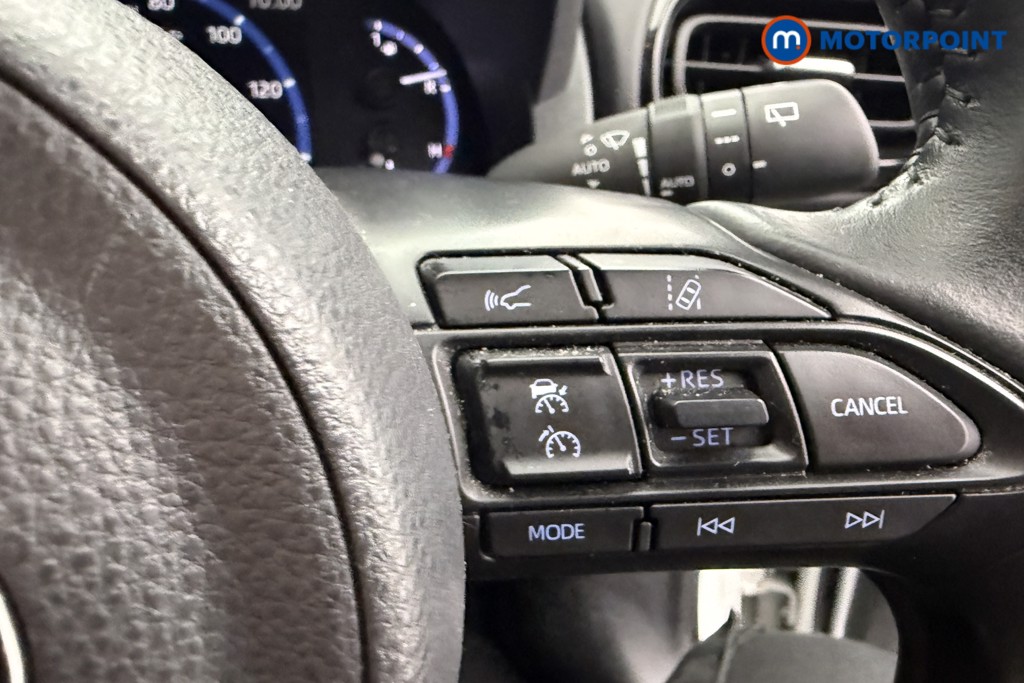 Toyota Yaris Cross Design Automatic Petrol-Electric Hybrid Estate - Stock Number (1624248) - 6th supplementary image