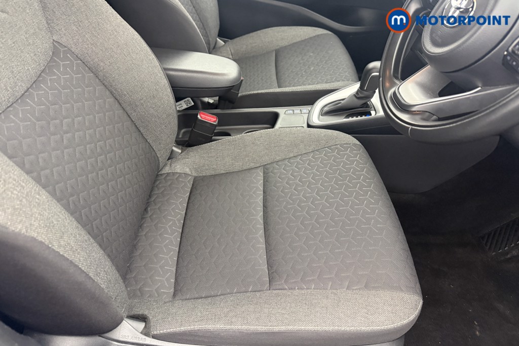 Toyota Yaris Cross Design Automatic Petrol-Electric Hybrid Estate - Stock Number (1624248) - 10th supplementary image