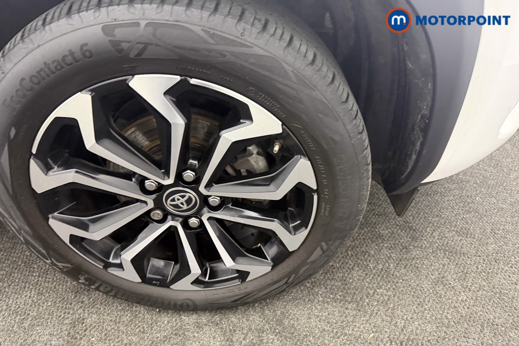 Toyota Yaris Cross Design Automatic Petrol-Electric Hybrid Estate - Stock Number (1624248) - 21st supplementary image