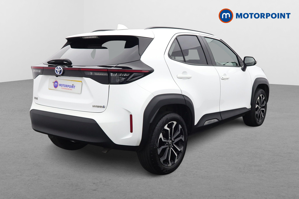 Toyota Yaris Cross Design Automatic Petrol-Electric Hybrid Estate - Stock Number (1624248) - Drivers side rear corner