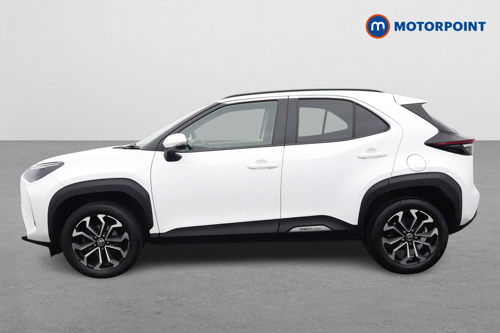 Toyota Yaris Cross Design Automatic Petrol-Electric Hybrid Estate - Stock Number (1624248) - Passenger side