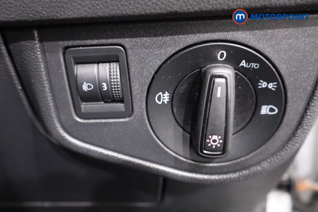 Volkswagen Polo SE Manual Petrol Hatchback - Stock Number (1624344) - 17th supplementary image