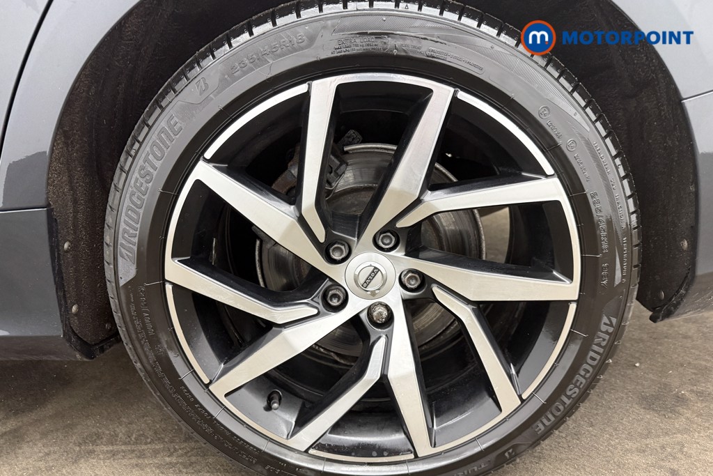 Volvo V60 Momentum Pro Automatic Diesel Estate - Stock Number (1624567) - 3rd supplementary image
