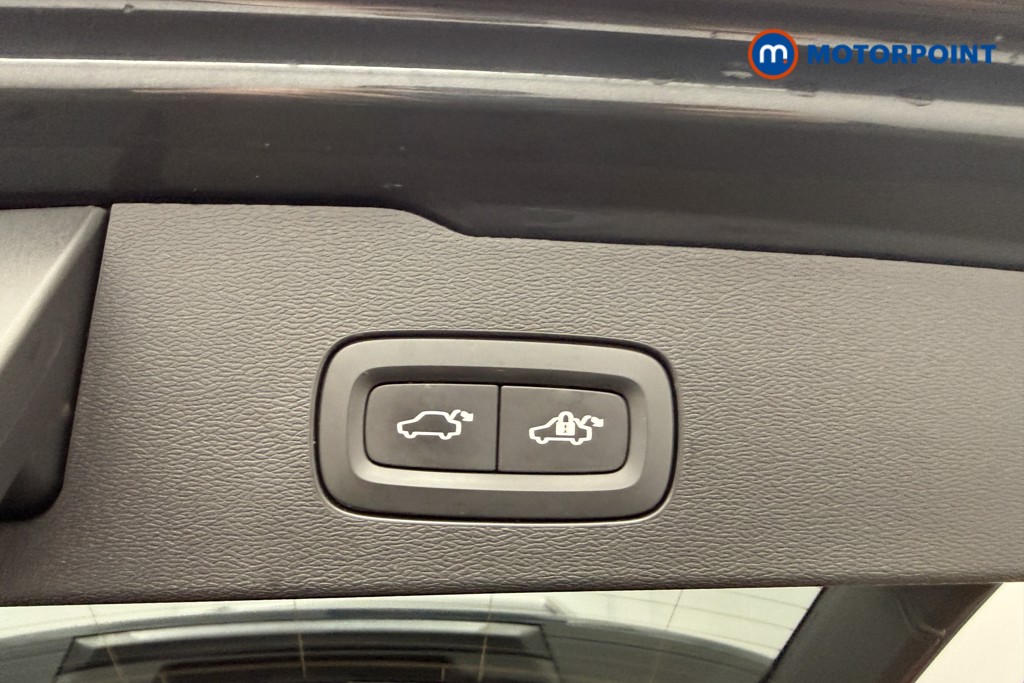 Volvo V60 Momentum Pro Automatic Diesel Estate - Stock Number (1624567) - 9th supplementary image