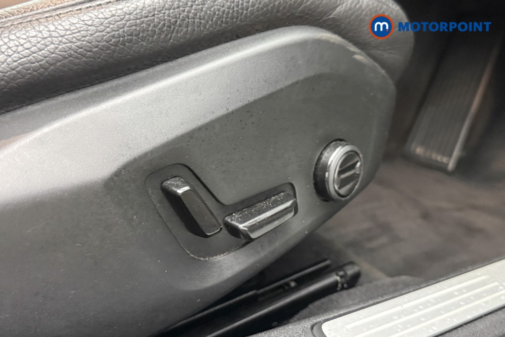 Volvo V60 Momentum Pro Automatic Diesel Estate - Stock Number (1624567) - 23rd supplementary image