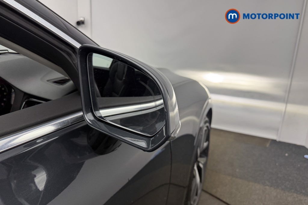 Volvo V60 Momentum Pro Automatic Diesel Estate - Stock Number (1624567) - 27th supplementary image