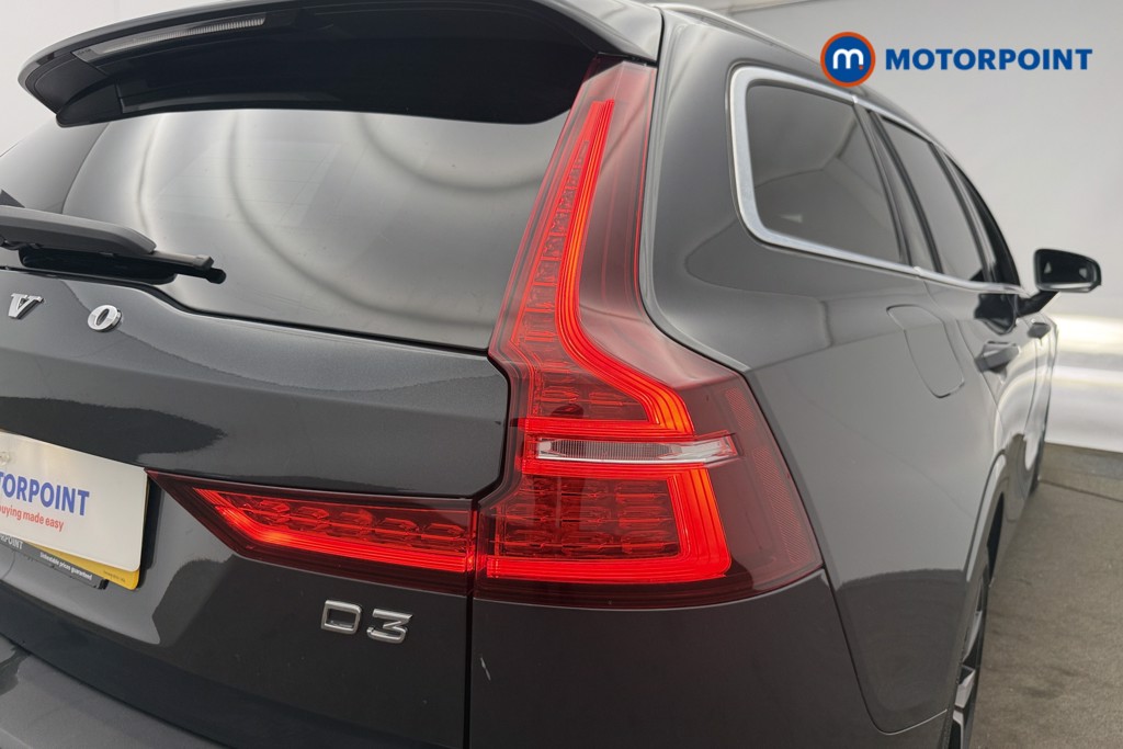 Volvo V60 Momentum Pro Automatic Diesel Estate - Stock Number (1624567) - 30th supplementary image