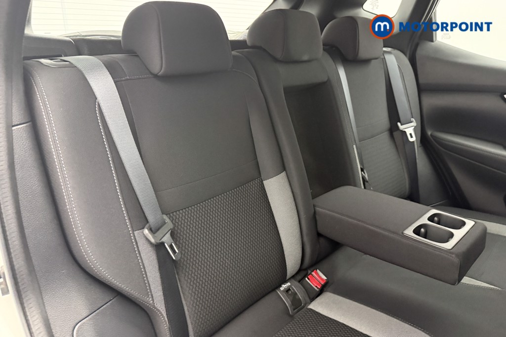 Nissan Qashqai Acenta Manual Diesel SUV - Stock Number (1624610) - 14th supplementary image