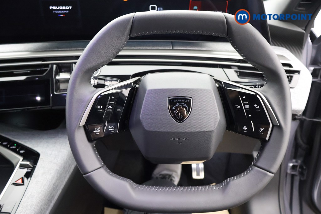 Peugeot 5008 Allure Automatic Petrol SUV - Stock Number (1624682) - 1st supplementary image