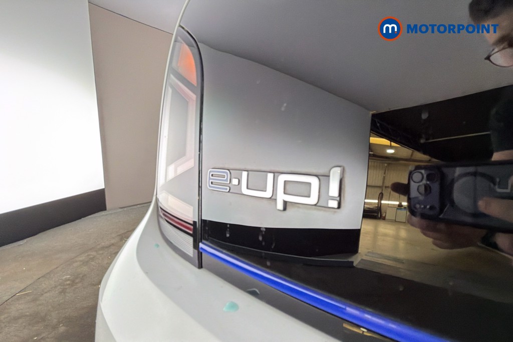 Volkswagen UP E-Up Automatic Electric Hatchback - Stock Number (1624885) - 37th supplementary image