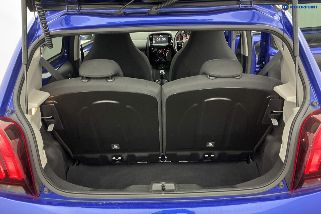 Peugeot 108 Allure Manual Petrol Hatchback - Stock Number (1625159) - 4th supplementary image