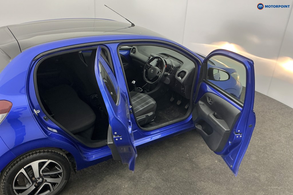 Peugeot 108 Allure Manual Petrol Hatchback - Stock Number (1625159) - 6th supplementary image