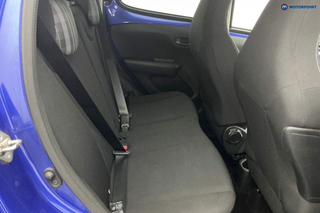 Peugeot 108 Allure Manual Petrol Hatchback - Stock Number (1625159) - 7th supplementary image