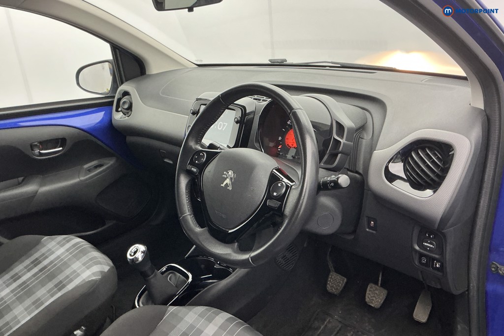 Peugeot 108 Allure Manual Petrol Hatchback - Stock Number (1625159) - 10th supplementary image