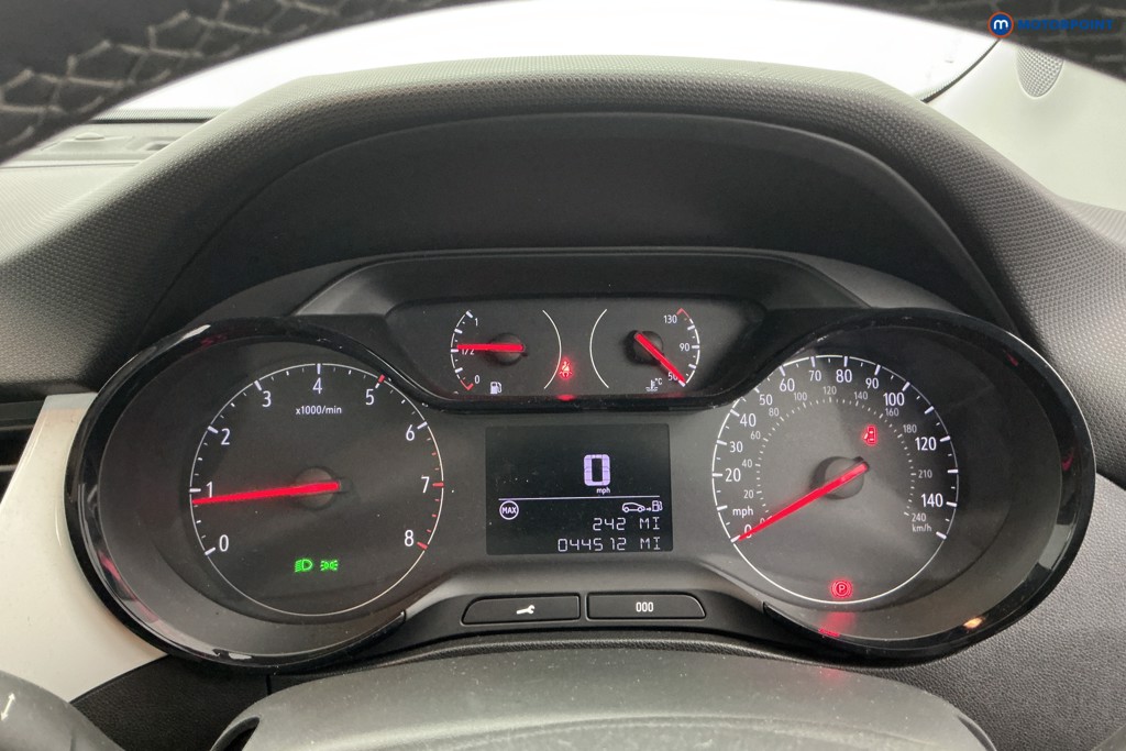 Vauxhall Crossland X Griffin Manual Diesel SUV - Stock Number (1625499) - 11th supplementary image