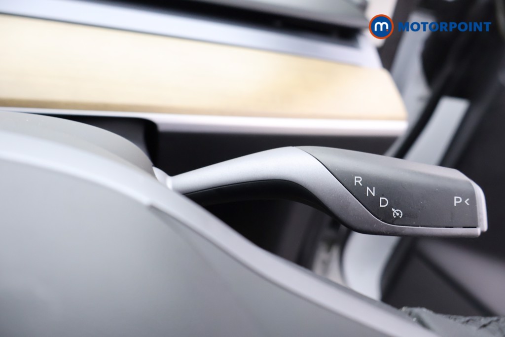 Tesla Model 3 Standard Plus Automatic Electric Saloon - Stock Number (1625533) - 3rd supplementary image