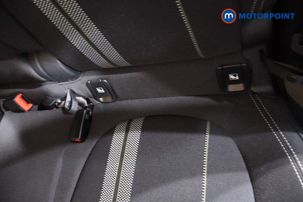 Mini Countryman Cooper S Sport Automatic Petrol SUV - Stock Number (1625556) - 30th supplementary image