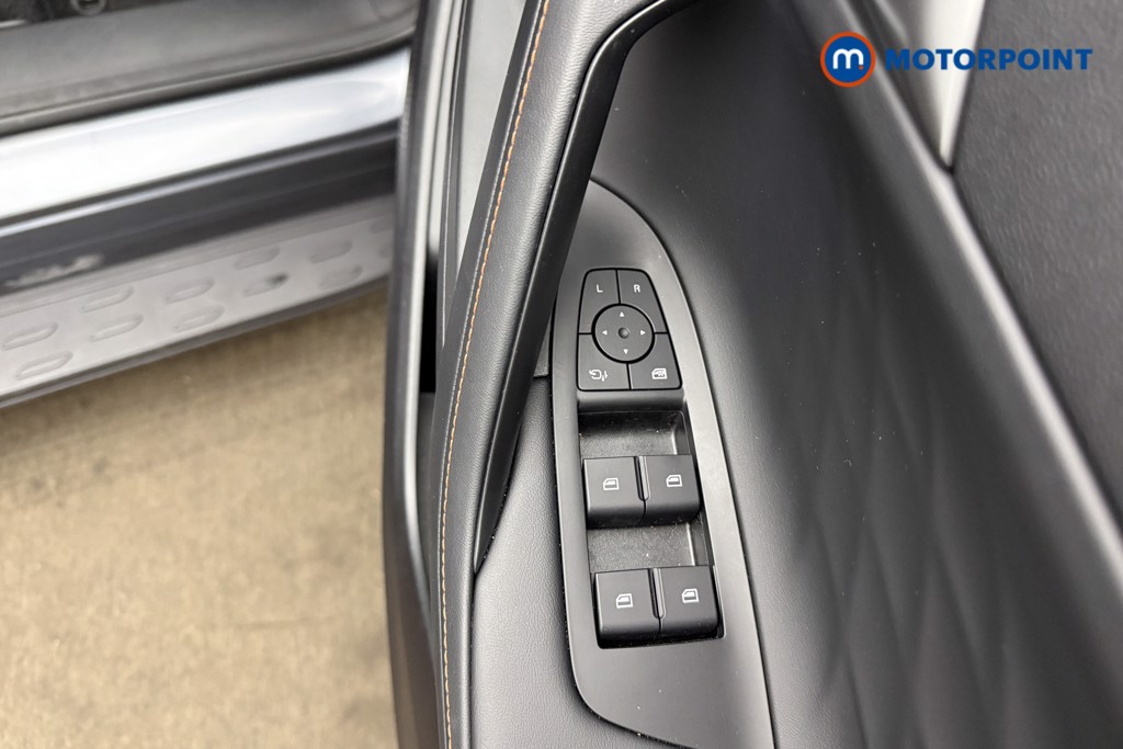 Mg Motor Uk HS Trophy Automatic Petrol Plug-In Hybrid SUV - Stock Number (1625795) - 14th supplementary image