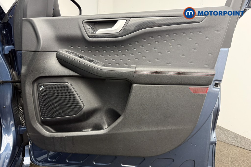 Ford Kuga St-Line Edition Manual Diesel SUV - Stock Number (1625897) - 25th supplementary image