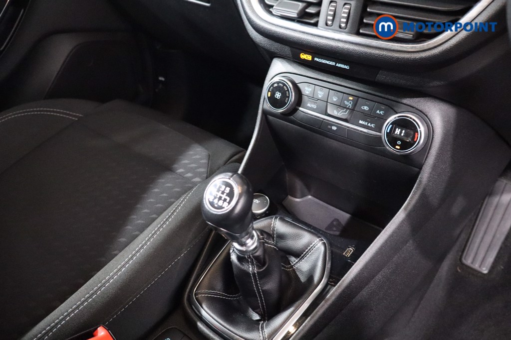 Ford Fiesta Titanium Manual Petrol Hatchback - Stock Number (1625977) - 21st supplementary image