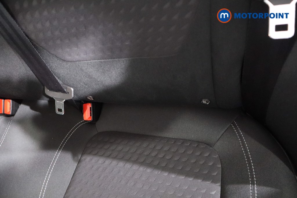 Ford Fiesta Titanium Manual Petrol Hatchback - Stock Number (1625977) - 25th supplementary image