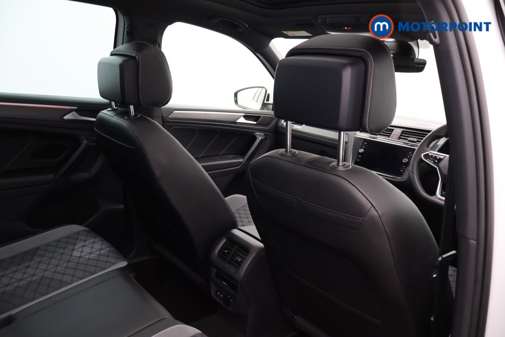 Volkswagen Tiguan R-Line Automatic Diesel SUV - Stock Number (1626104) - 12th supplementary image