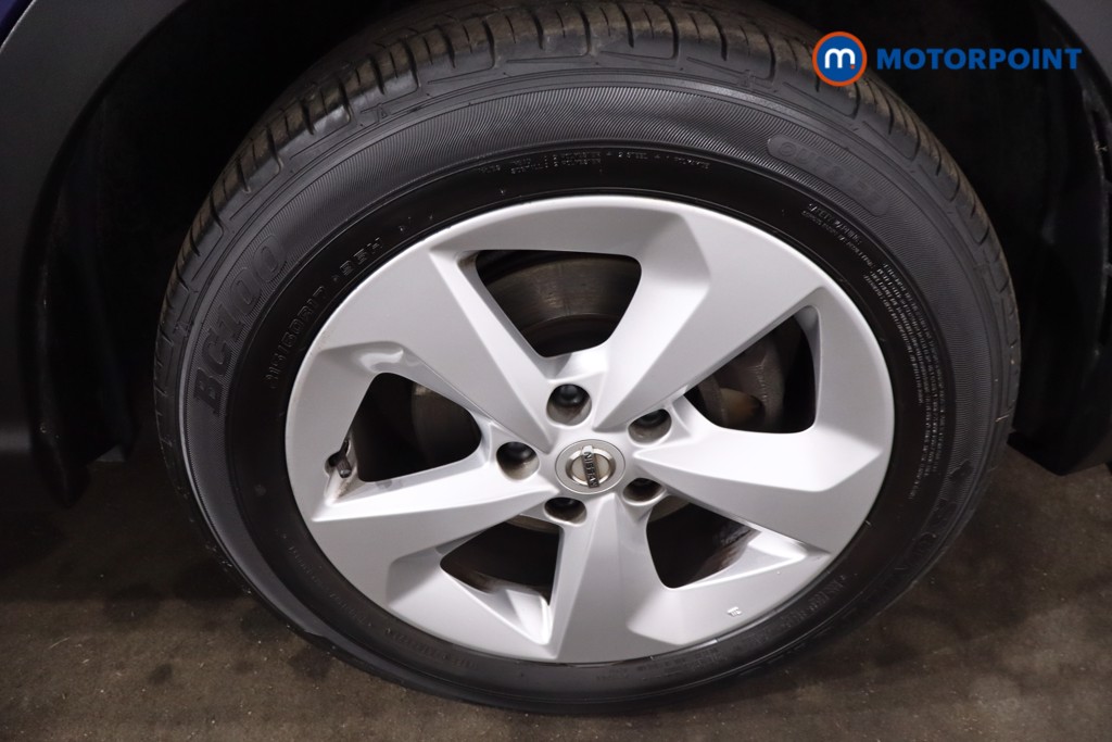 Nissan Qashqai Acenta Manual Diesel SUV - Stock Number (1626192) - 9th supplementary image