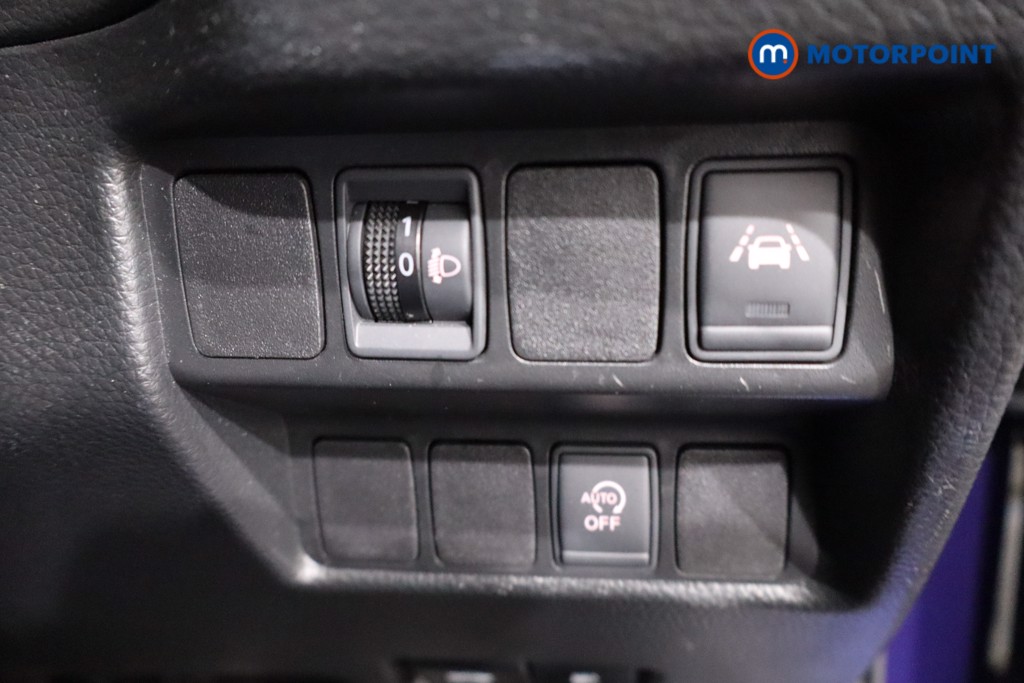 Nissan Qashqai Acenta Manual Diesel SUV - Stock Number (1626192) - 17th supplementary image