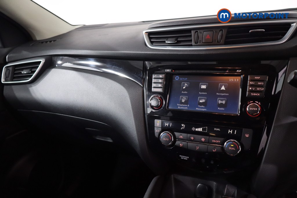 Nissan Qashqai Acenta Manual Diesel SUV - Stock Number (1626192) - 20th supplementary image