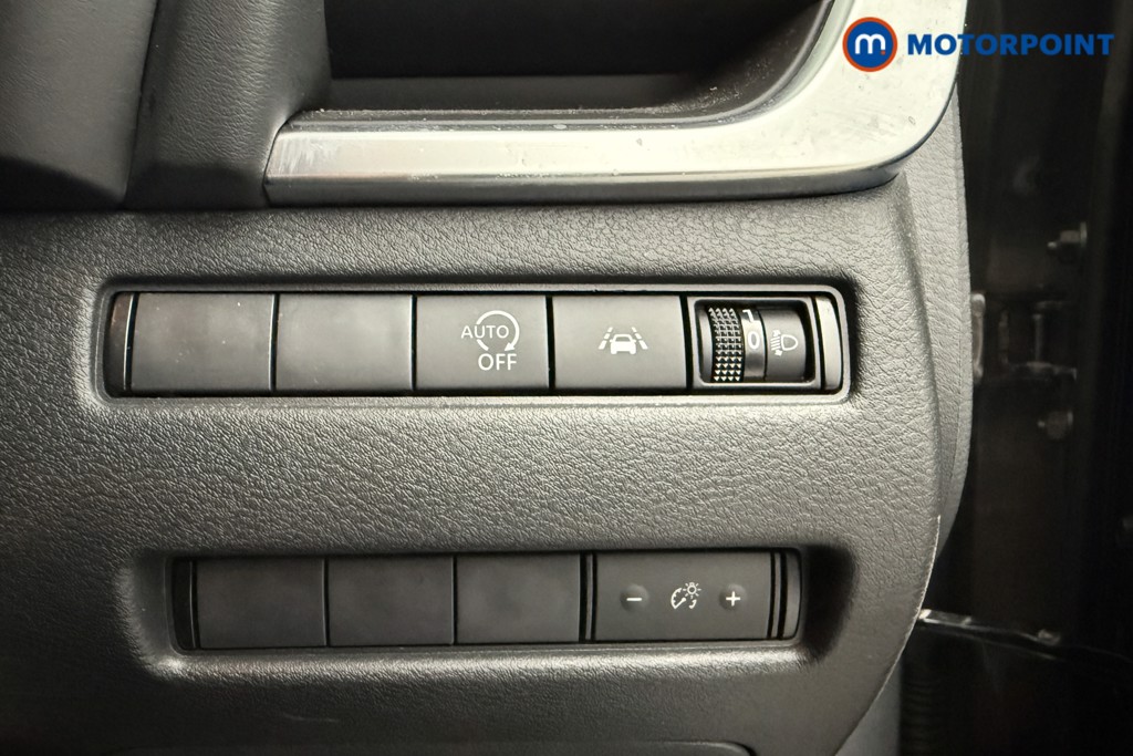 Nissan Qashqai Acenta Premium Manual Petrol SUV - Stock Number (1626223) - 14th supplementary image