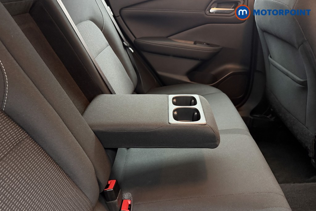 Nissan Qashqai Acenta Premium Manual Petrol SUV - Stock Number (1626223) - 20th supplementary image