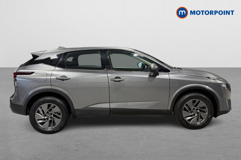 Nissan Qashqai Acenta Premium Manual Petrol SUV - Stock Number (1626223) - Drivers side