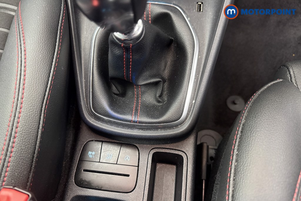 Ford Puma St-Line X Manual Petrol SUV - Stock Number (1626540) - 9th supplementary image