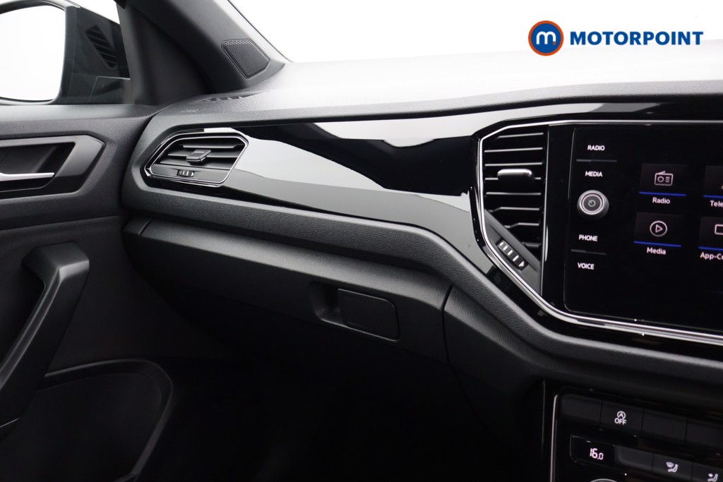 Volkswagen T-Roc Black Edition Automatic Petrol SUV - Stock Number (1626750) - 10th supplementary image