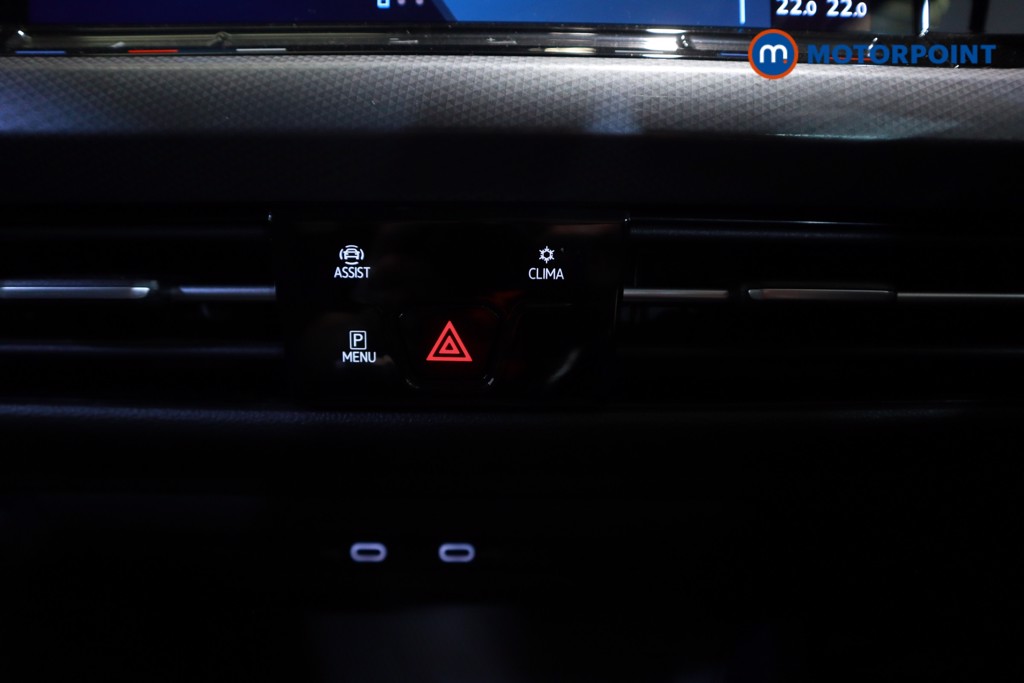 Volkswagen Golf Active Manual Petrol Hatchback - Stock Number (1626774) - 21st supplementary image
