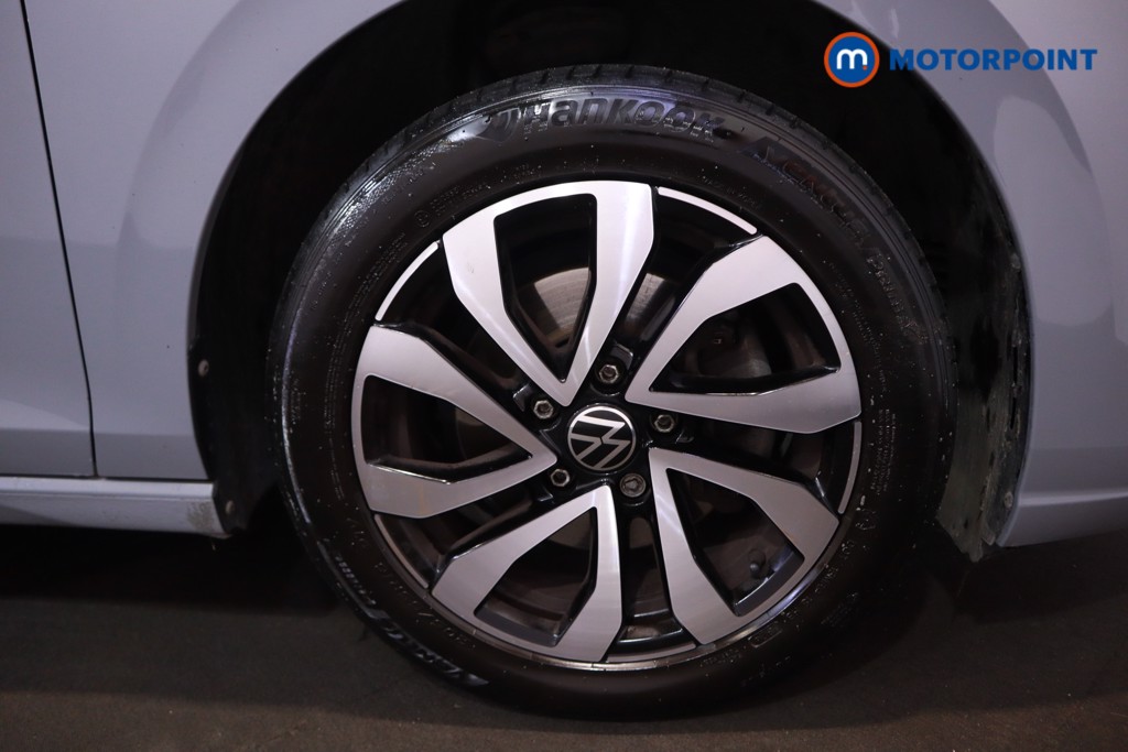 Volkswagen Golf Active Manual Petrol Hatchback - Stock Number (1626774) - 36th supplementary image