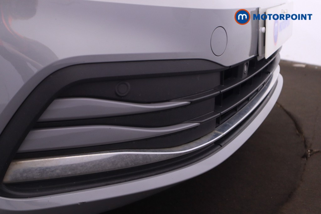 Volkswagen Golf Active Manual Petrol Hatchback - Stock Number (1626774) - 43rd supplementary image