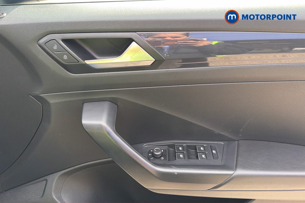 Volkswagen T-Roc SEL Automatic Petrol SUV - Stock Number (1627043) - 20th supplementary image