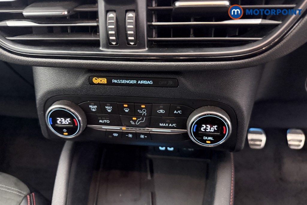 Ford Kuga St-Line Edition Manual Diesel SUV - Stock Number (1627130) - 8th supplementary image