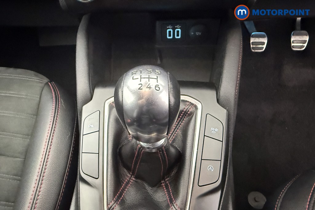 Ford Kuga St-Line Edition Manual Diesel SUV - Stock Number (1627130) - 9th supplementary image