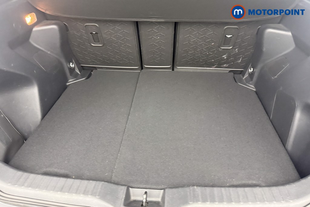 Toyota Yaris Cross Design Automatic Petrol-Electric Hybrid Estate - Stock Number (1627484) - 5th supplementary image